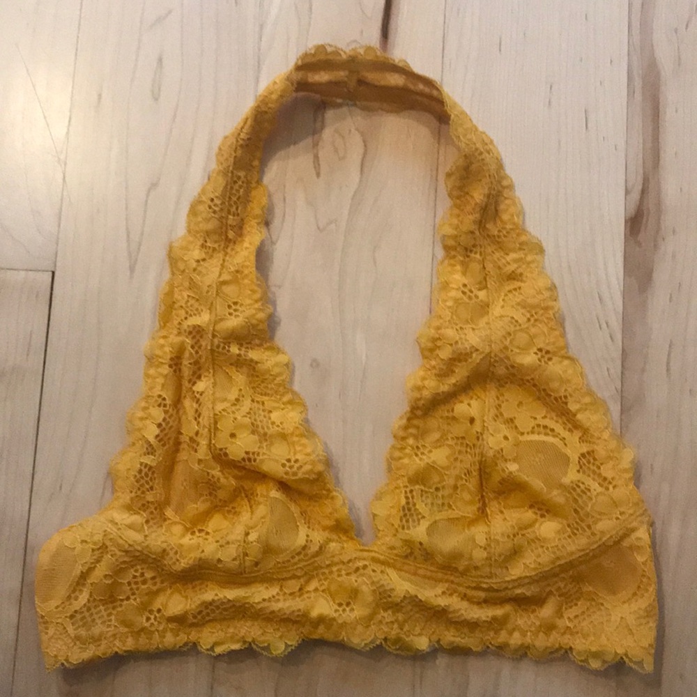 Halter Bra